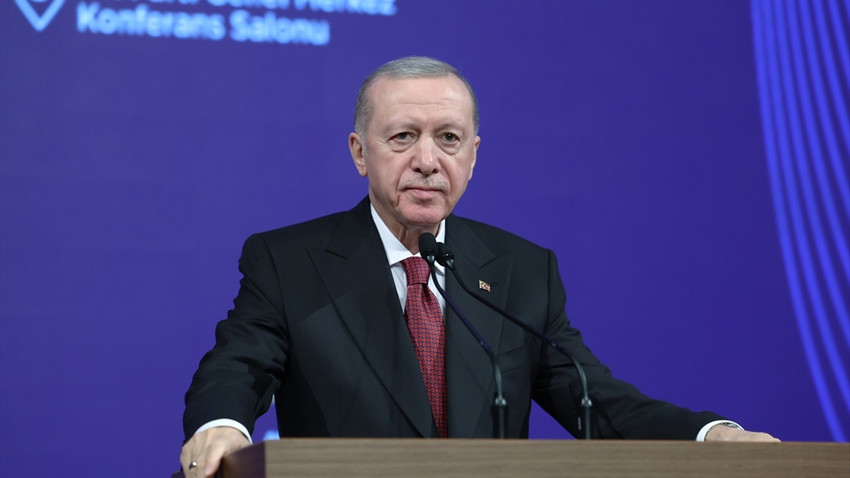 Cumhurbaşkanı Erdoğan: Üniter yapımız, bayrağımız, resmi dilimiz asla tartışma konusu değil