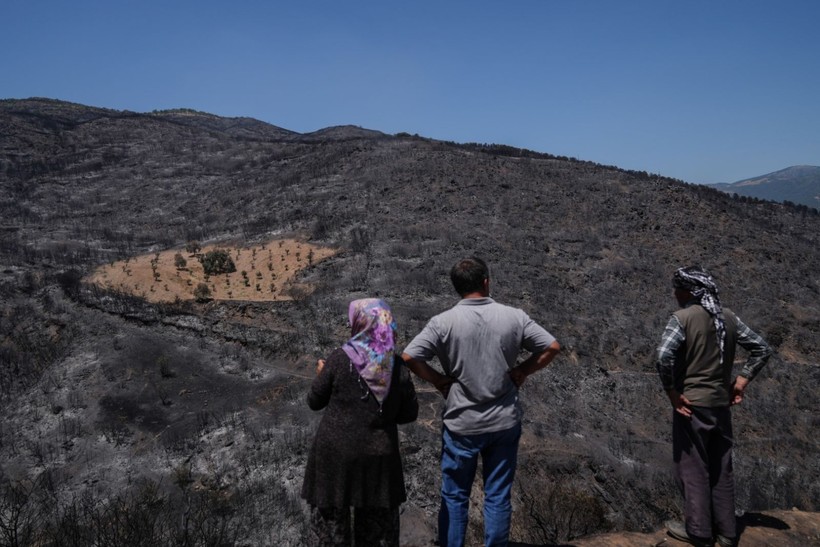 İzmir yangınında Çiftçi Ahmet mucizesi - Resim: 6